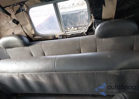 2004 Chevrolet Silverado 1500 Work Truck from USA, damaged, VIN 1GCEC19T44E400605